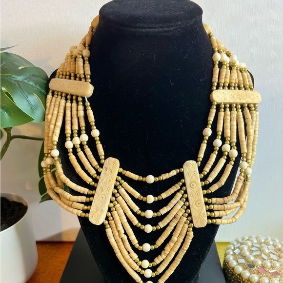 Vintage 80’s Néw Old Stock Bib Style Necklace - Picture 1 of 1